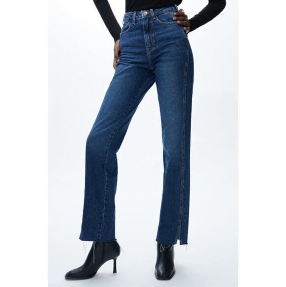 Zara High Rise Straight Leg Jeans Dark Wash Raw Hem Size 26 Minimalist Denim New
